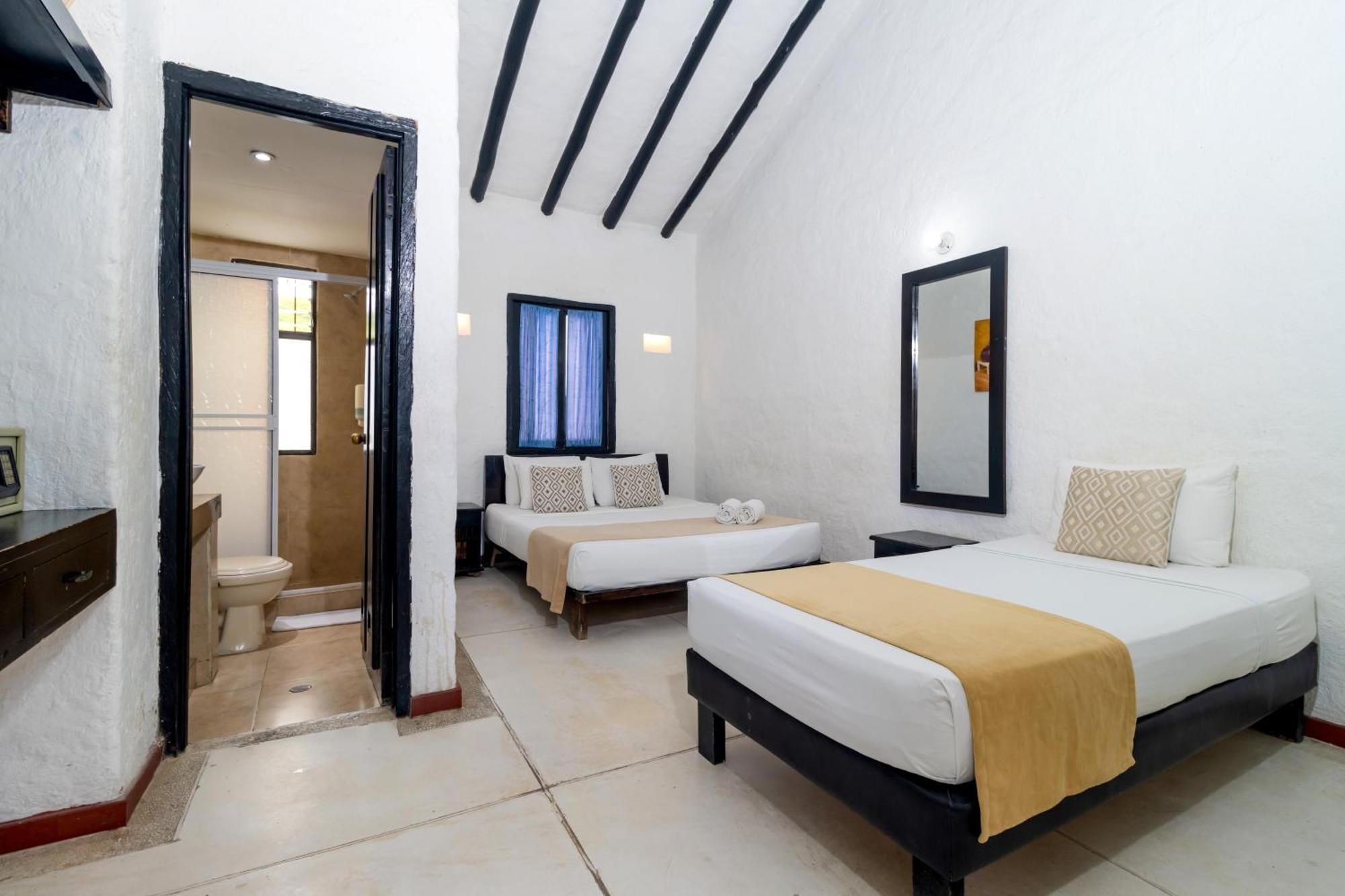 Hotel Sansiraka Suites By Geh Suites ซันตามาร์ตา ภายนอก รูปภาพ